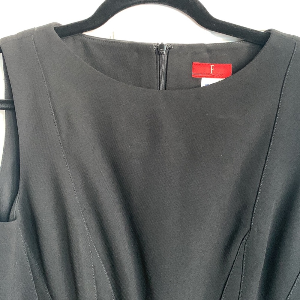 Femme de Carriere Black Sleeveless Shift Dress NWT - Picture 4 of 8